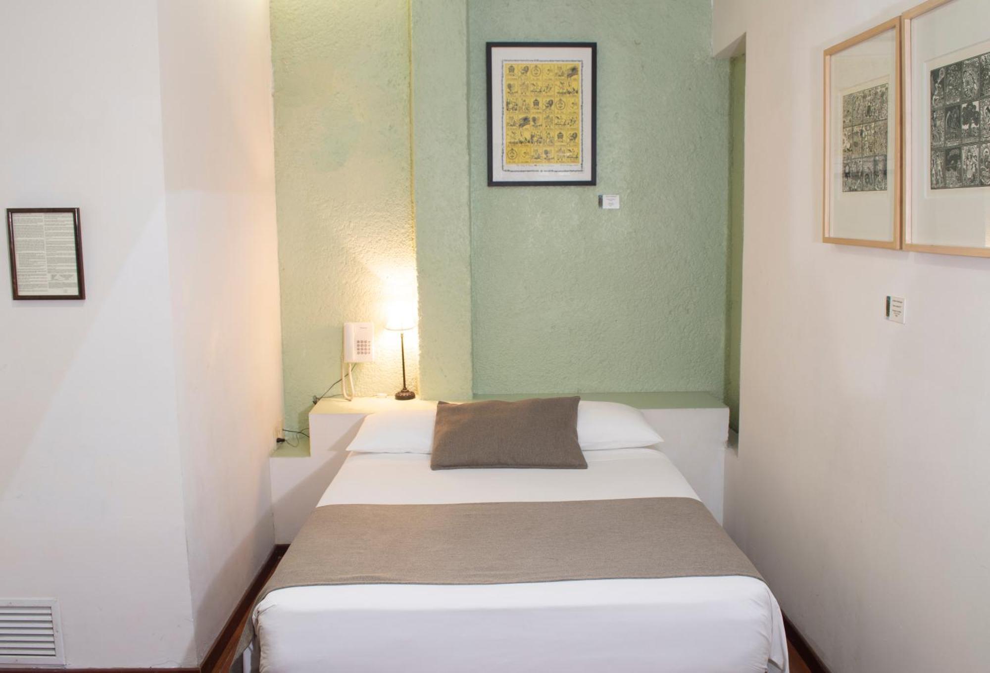 Portico Hotel & Galeria Morelia Szoba fotó